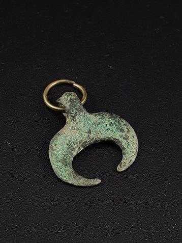 Viking periode Brons Lunula Vrouwen Viking-amulet (Zonder