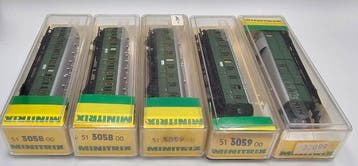 Minitrix N - 3058, 3059, 3060 - Modeltrein personenwagonset, Hobby en Vrije tijd, Modeltreinen | N-Spoor, Nieuw