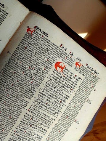 Nicolaus de Lyra - Sheet from Incunable Biblia latina, Antiek en Kunst