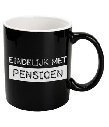 Mok Pensioen 8cm, Hobby en Vrije tijd, Verzenden, Nieuw