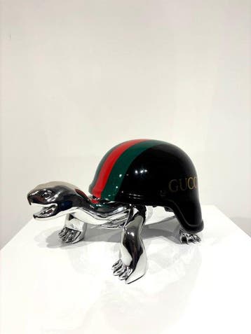 Van Apple - The Gucci Peace Turtle