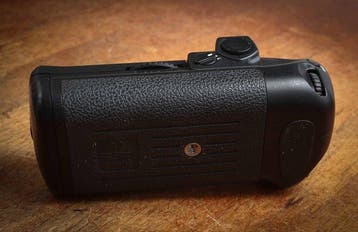 Nikon MB-40 haute vitesse multi puissance pour Nikon F6