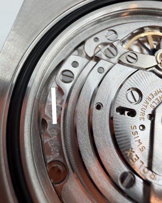 Rolex - Submariner Hulk - 116610LV - Unisex - 2011, Bijoux, Sacs & Beauté, Montres | Hommes