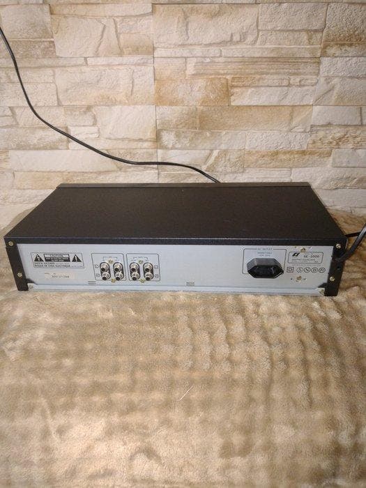 Sansui - SE-2000 Stereo grafische equalizer, TV, Hi-fi & Vidéo, Radios