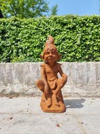 Beeldje - A dreaming garden gnome - IJzer, Antiek en Kunst