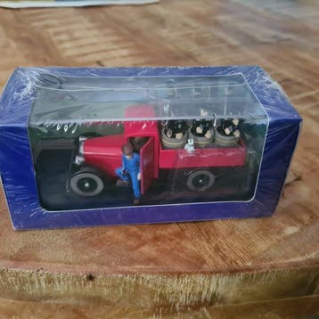 Atlas 1:43 - Modelauto (2) - Kuifje politievrachtwagen /, Nieuw
