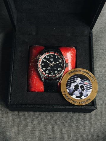 TAG Heuer - Carrera Ring Master Tribute to Muhammad Ali -