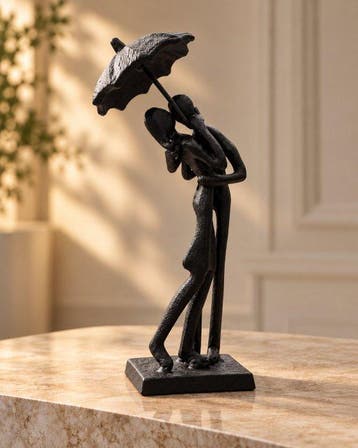 sculptuur, Handgemaakte gietijzeren sculptuur – Kussend paar