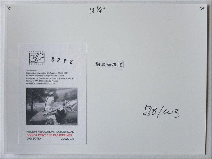 Sally Mann - Lisa and Jenny on Car (At Twelve), 1983-1985, Antiek en Kunst, Kunst | Designobjecten