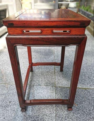 Tafel - Hard hout ( huali ) - China (Zonder minimumprijs)