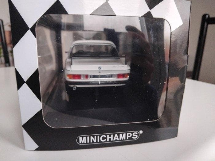 Minichamps 1:18 - Model raceauto - BMW 3.0 CSL 1973 -, Hobby en Vrije tijd, Modelauto's | 1:5 tot 1:12