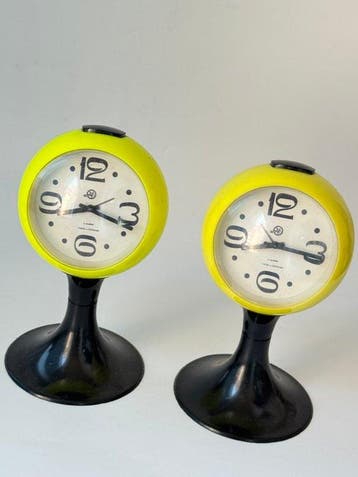 Wekker - Paire de réveils mécaniques « Pied Tulipe » –