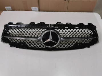 Grill Mercedes CLA W-118 lift, Verzenden, Gebruikt