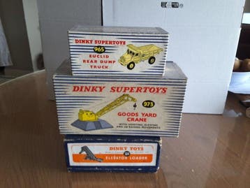 Dinky Toys 1:43 - Modelauto (3) - Euclid rear dump truck