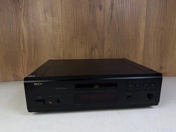 Denon - DCD-1550AR ALPHA Processing Precision Cd-speler