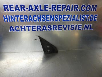 Kunststof hoekgedeelte, Opel Rekord, plastic driehoekje t..., Verzenden, Gebruikt, Opel