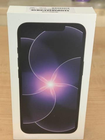 Apple iPhone 17e - Mobiele telefoon - In originele gesealde, Nieuw
