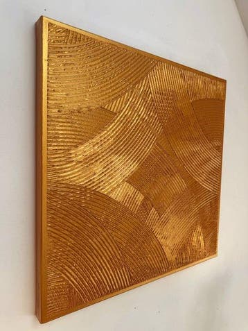 Sarah Schwarzl - Frequency GOLD ORNAMENT (Frame included)
