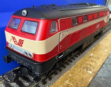 Mehano H0 - T293 - Diesellocomotief (1) - BR 210 - Eisenbahn, Hobby en Vrije tijd, Nieuw