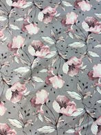 Elegante tafellakens voor grote tafels. Lentebloemen -