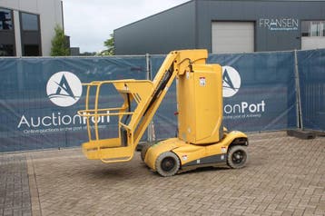 Veiling: Masthoogwerker Haulotte Star 10 Elektrisch 200kg 10, Ophalen