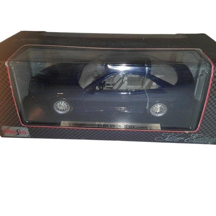 Maisto 1:18 - Modelauto - BMW 850 (E31), Hobby en Vrije tijd, Modelauto's | 1:5 tot 1:12
