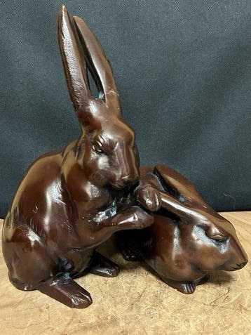 Bronze - Shuzan - Très belle paire de lapins, okimono, signé, Antiek en Kunst