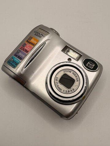 Nikon Coolpix 2100 / Coolpix 3200 Digitale camera