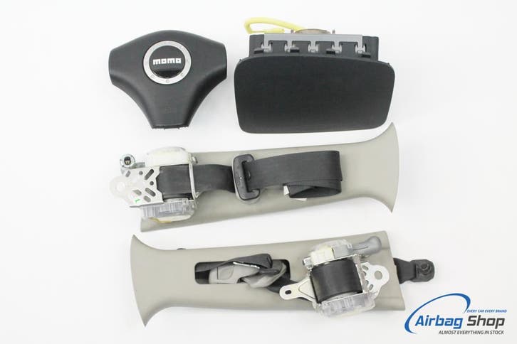 Airbag Ensemble de panneaux noir ceintures Daihatsu Trevis, Autos : Pièces & Accessoires, Tableau de bord & Interrupteurs, Daihatsu