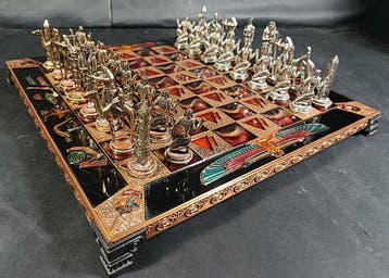 Marinakis Bross - Jeu déchecs - Egipto - Bronze émaillé au, Nieuw
