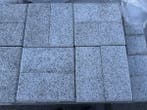 Veiling - 11 M2 Betontegel Grijs Met Facet 20x10x8 Cm