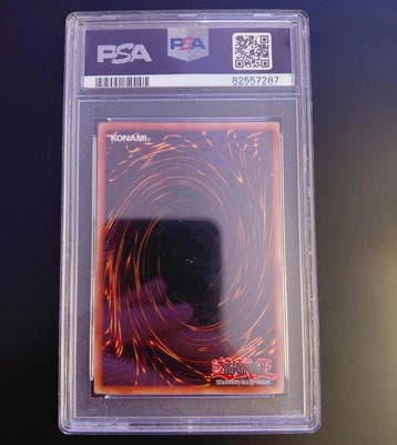 Konami - 1 Graded card - Yu-Gi-Oh! - Blue-Eyes White Dragon