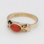 Ring - 14 karaat Geel goud - Bloedkoraal