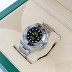 Rolex - Sea-Dweller - 136660 - Heren - 2010-2020