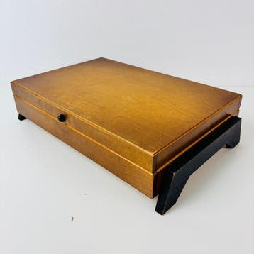 Naaidoos - Vintage houten naaidoos op poten met inhoud,, Antiek en Kunst
