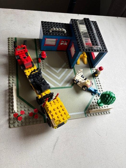 Lego - Classic Town - 1966 - Car Repair Shop, Kinderen en Baby's, Speelgoed | Duplo en Lego
