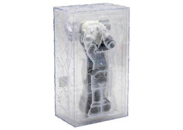 Kaws (1974) - HOLIDAY United Kingdom (Grey)