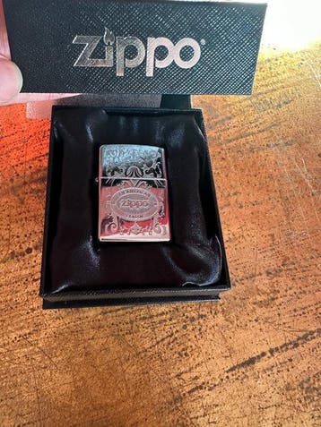 Zippo - Aansteker - IJzer (gegoten/gesmeed), Nieuw