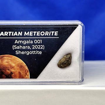 MÉTÉORITE MARTIENNE AUTHENTIQUE ! Amgala 001 (Sahara, 2022).