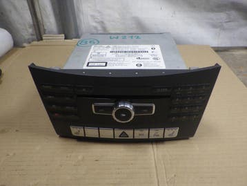 radio navigatie Mercedes W212 A2129001826, Auto-onderdelen, Verzenden, Gebruikt