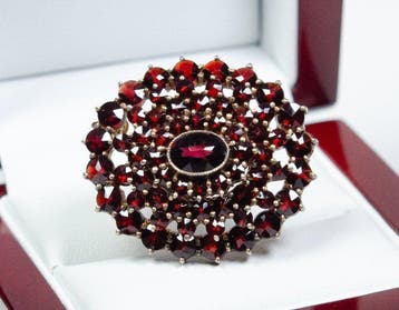 Sans prix de réserve - Broche - 900 argent - grenat bohème