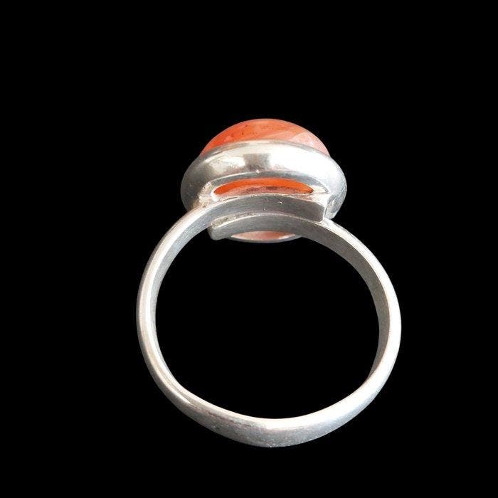 Ring met carneool. Zetting in 925 zilver. Natuurlijke steen., Collections, Minéraux & Fossiles