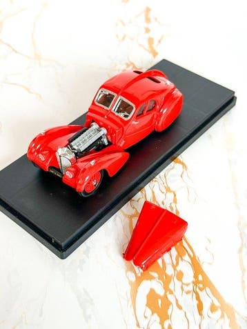 Rio 1:43 - Modelauto - Bugatti Type 57 SC Atlantic Coupe