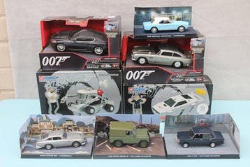 Corgi Pas à léchelle - Voiture miniature (8) - Assorted
