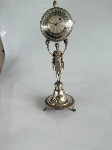 Horloge de parquet - - Argent 813 - 1850-1900