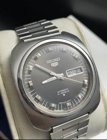 Seiko - 6119-8520T Automatic Day-Date 1960-1969 Men