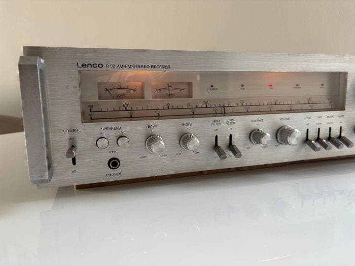 Lenco - R-50 Solid state stereo receiver, TV, Hi-fi & Vidéo, Radios