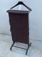 Windsor - Dressboy - Hout, Metaal