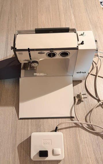 Elna Lotus SP -Type 35 Naaimachine - Metaal