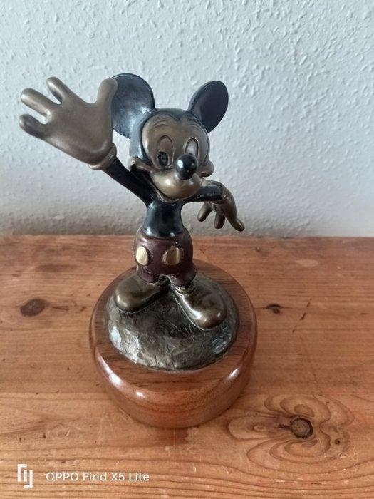 Walt Disney - Statuette - Mickey bronze, Verzamelen, Disney